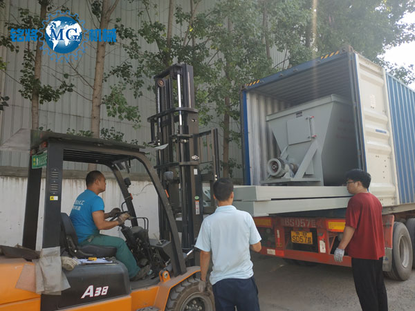 ɳ�ذ��ԄӸɷ�ɰ�{���a���ѽ��l؛