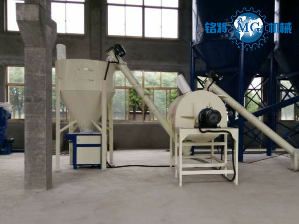 �ɷ�ɰ�{����C�����У��@�׼��²�Ҫ����