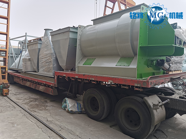 �½��ɷ�ɰ�{���a(ch��n)���l(f��)؛�b܇�F(xi��n)��(ch��ng)