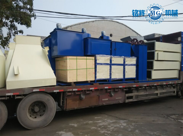 廣東云浮瓷磚膠生產線發貨現場